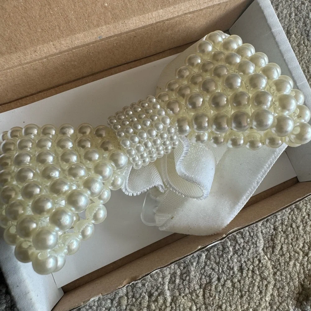Handmade Pearl BowTie